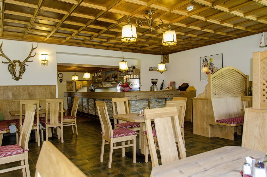 Landgasthof Kreithof Hotel Tristach ภายนอก รูปภาพ