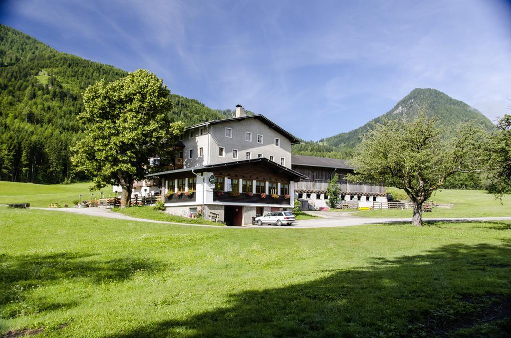 Landgasthof Kreithof Hotel Tristach ภายนอก รูปภาพ