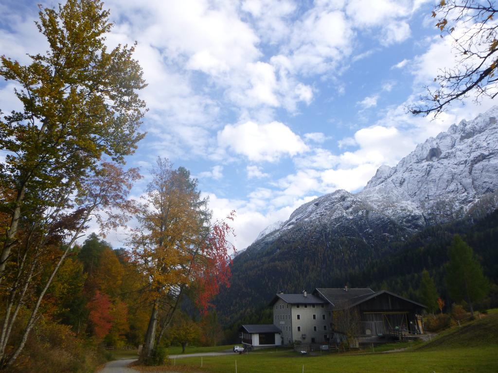 Landgasthof Kreithof Hotel Tristach ภายนอก รูปภาพ