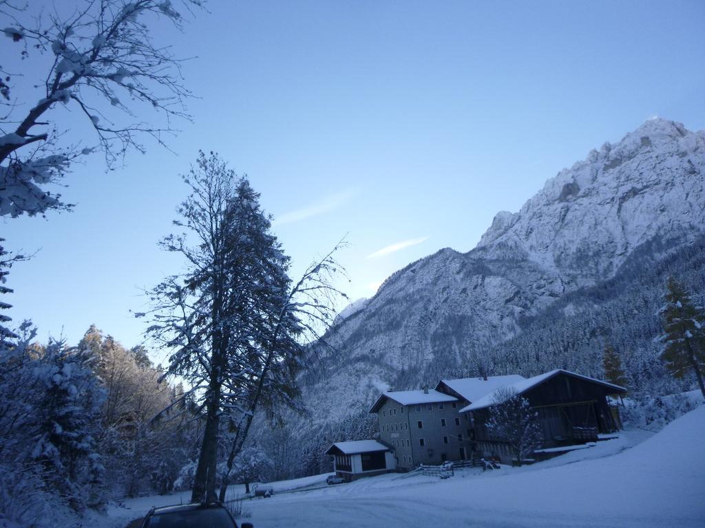 Landgasthof Kreithof Hotel Tristach ภายนอก รูปภาพ
