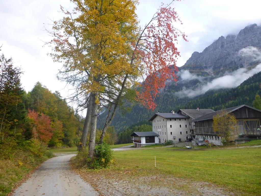 Landgasthof Kreithof Hotel Tristach ภายนอก รูปภาพ